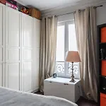 Bright Spacious And Warm Apartment